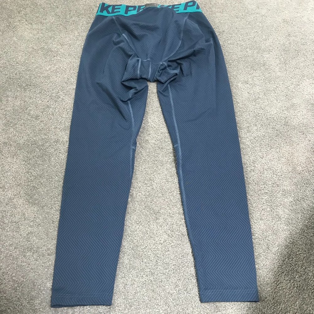 Nike: Good Condition Combat Compression Tights - image 5